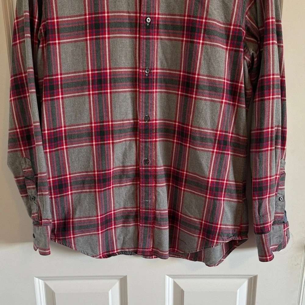Banana Republic Red and Gray Plaid Casual Shirt Size medium 100% Cotton